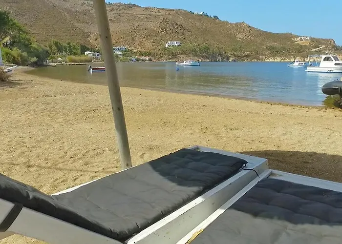 Patmos Exclusive * سكالا