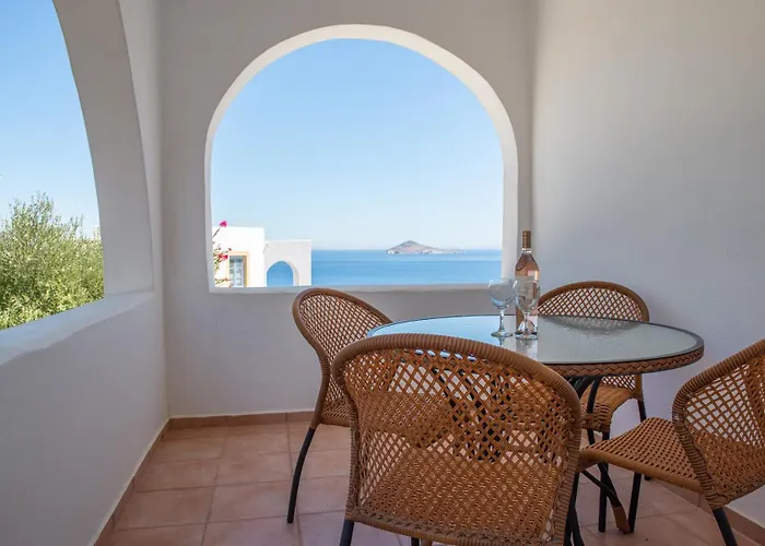 Patmos Exclusive سكالا