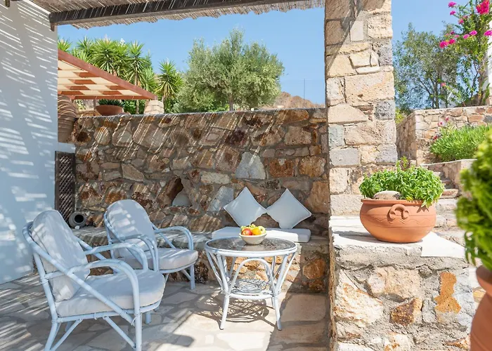 Patmos Exclusive فيلة